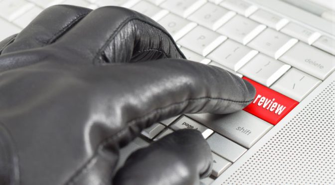 How to Spot Fake Reviews