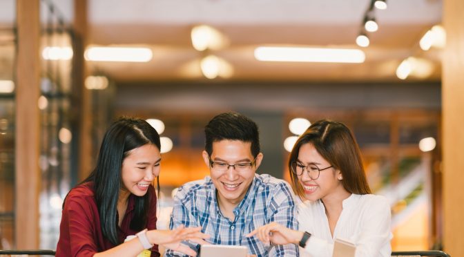 Awesome Gadgets for Your College Bucket List
